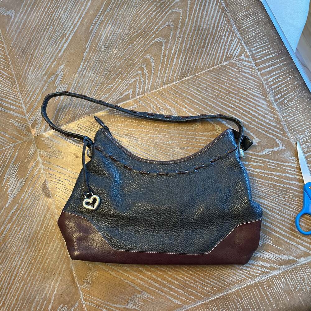 Brighton Vintage Black Brown Pebbled Leather